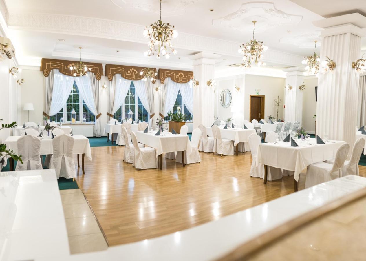 Hotel Riviera 3*