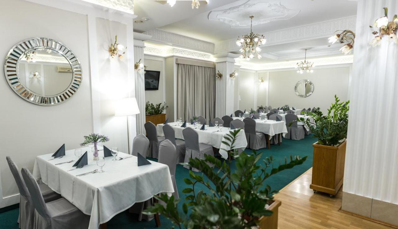 Riviera 3* Rzeszow